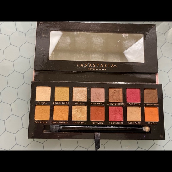 Modern Renaissance palette - Picture 2 of 2